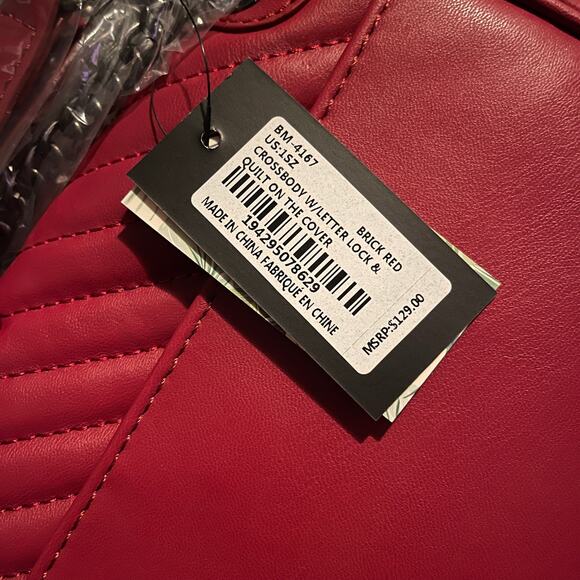 Badgley Mischka Crossbody Bag Brick Red Chevron Quilt New With Tags - Picture 7 of 8